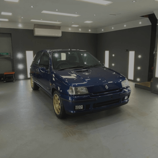 renault clio williams detailing
